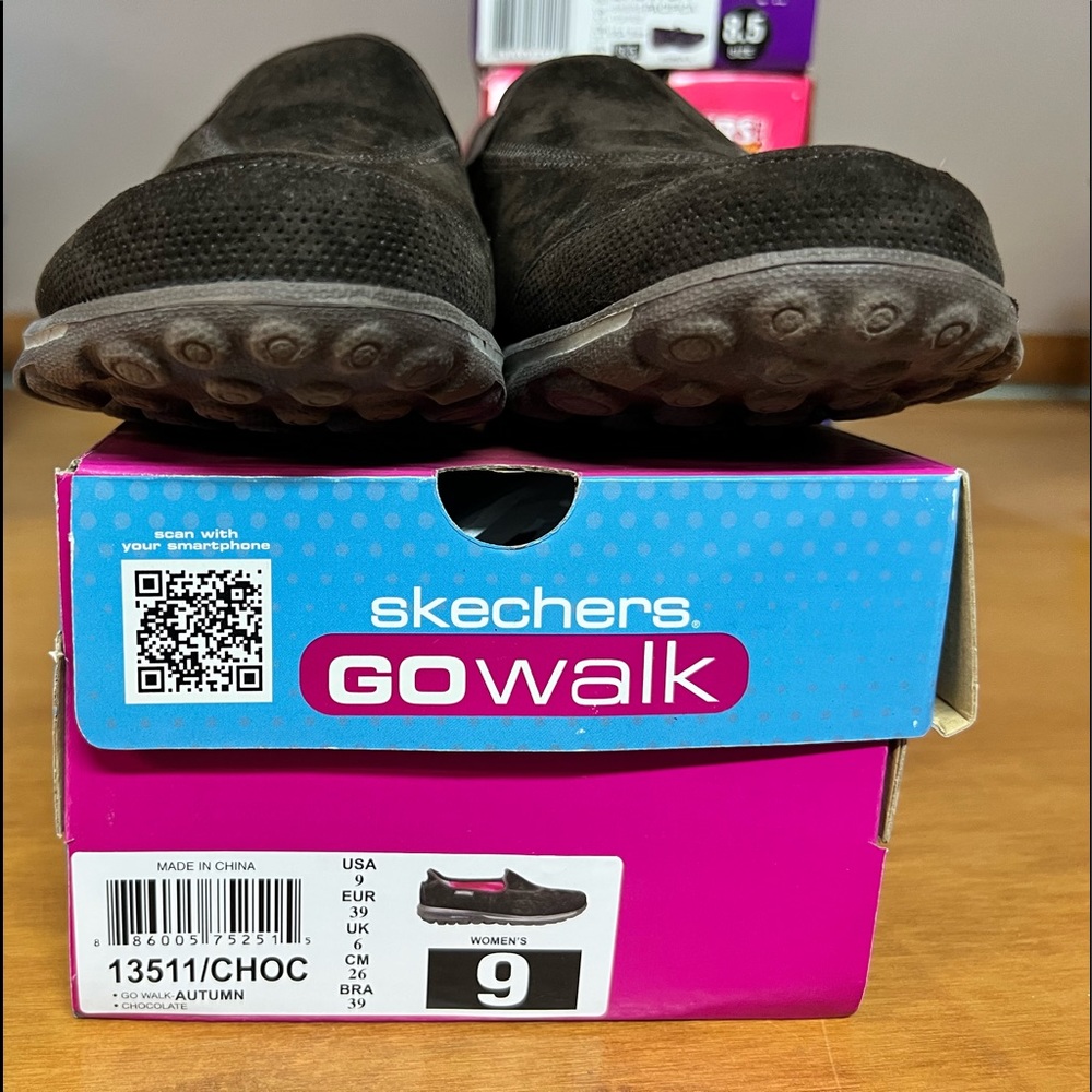 Sketchers Go Walk